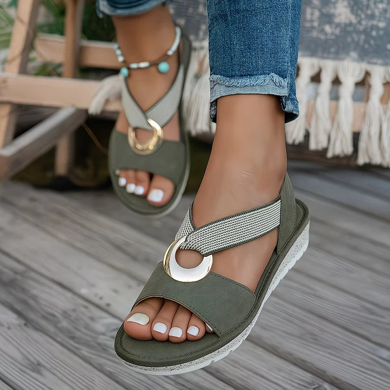 Angel – Flat sandals with metal buckle